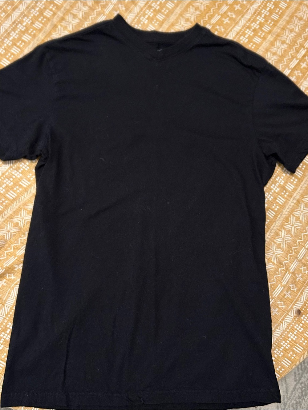 BKE Men's Black V-Neck Short Sleeve Tee